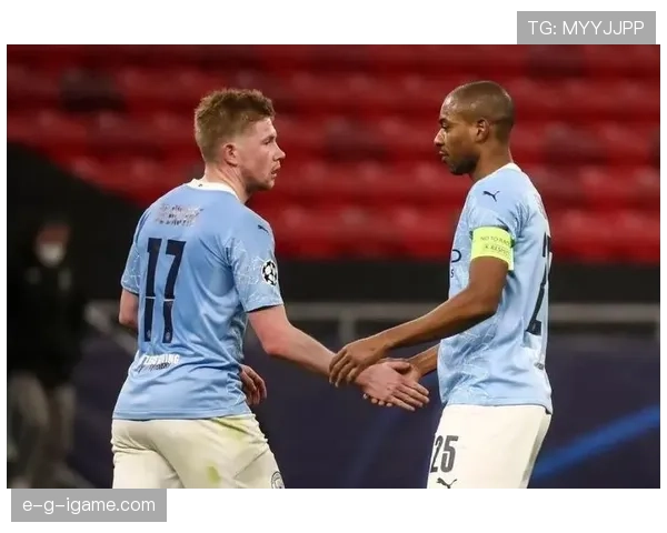 德布劳内与C罗强强对话，技术与领导力碰撞点燃赛场期待