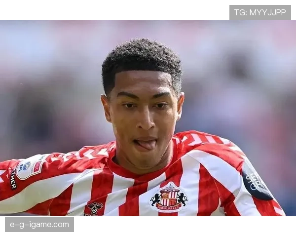 新赛季球员表现抢眼,各队新星逐渐崭露头角,备受期待 新赛季球员表现抢眼,各队新星逐渐崭露头角,备受期待