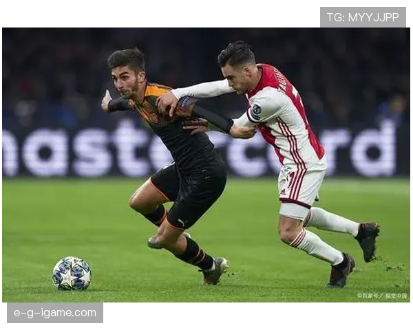 斯图加特近期防守表现出色，连续三轮不失球状态回暖，球队重拾信心